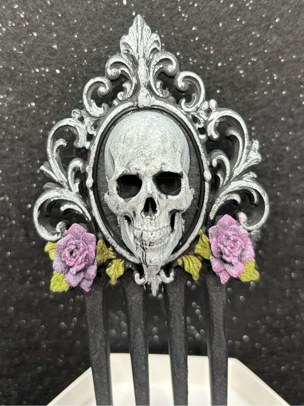 Gothic Skull Hair Comb with Pink Rose Accents - Picture 3 of 5